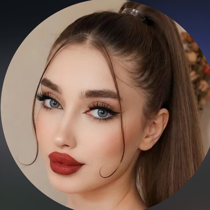 سالن زیبایی شبنم تبریز - لارا - میکاپ کار